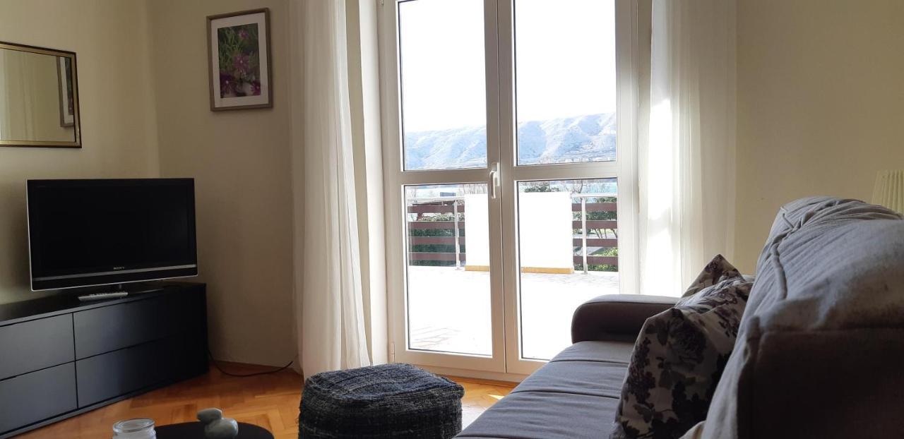 Apartments Marzic Паг Екстериор снимка