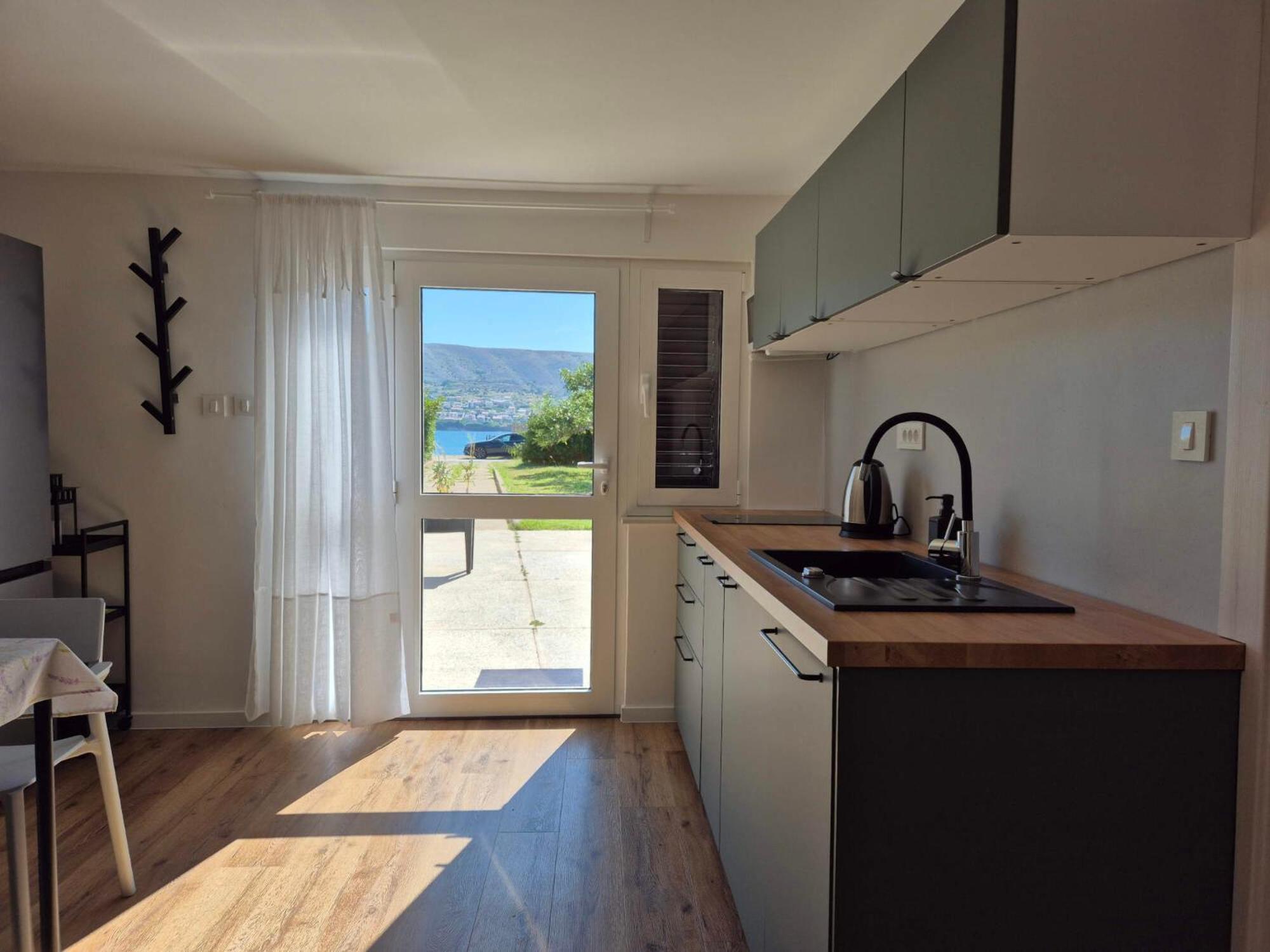 Apartments Marzic Паг Екстериор снимка