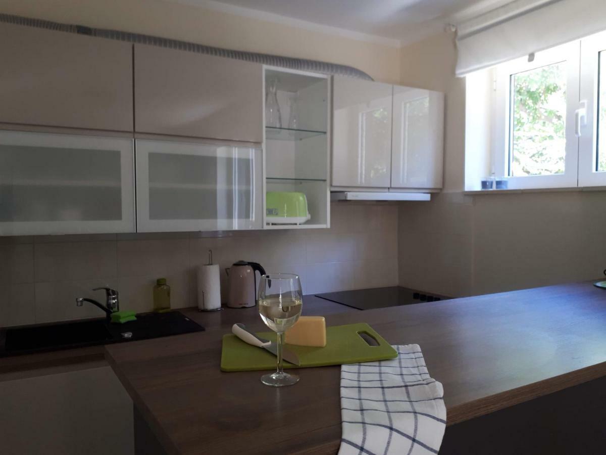 Apartments Marzic Паг Екстериор снимка
